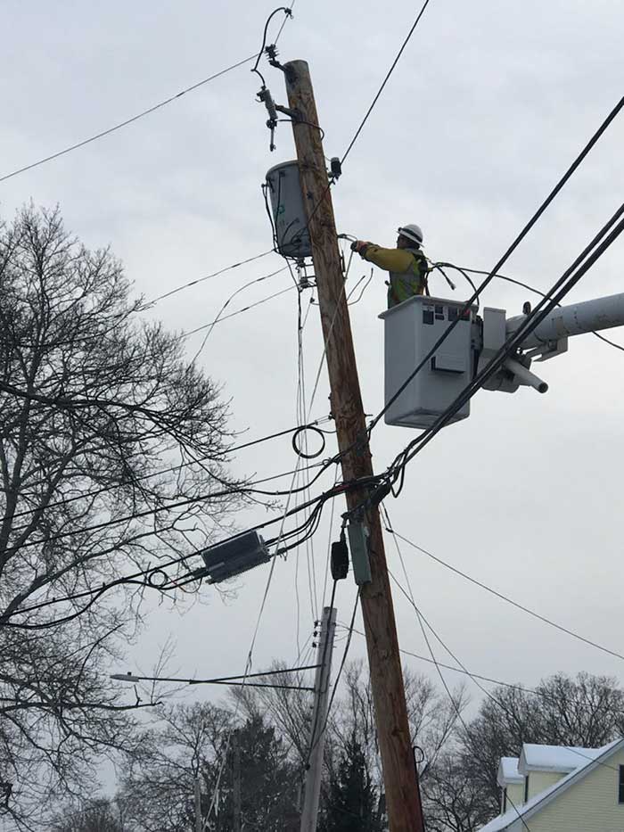 ElecComm - Power Line Storm Response, MA